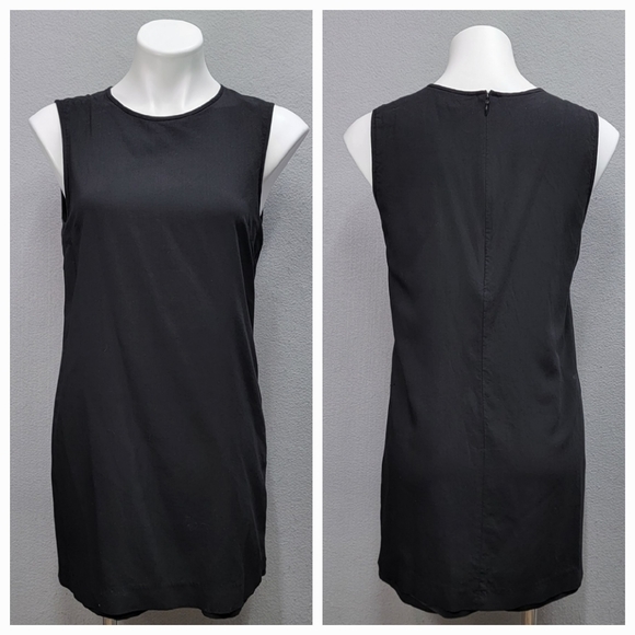 Theory Dresses & Skirts - THEORY ADRAYA SEASONS BLACK SHORT DRESS, SIZE 10